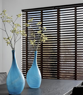houten jaloezie binnenzonwering Luxaflex Sunway Flexcolours Multisol Sunprotect  B C raambekleding